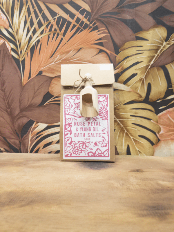 Bath Salt with Rose Pedals & ylang oil